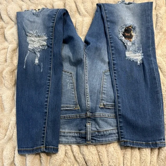 Judy blue leopard patch jeans - Picture 4 of 9